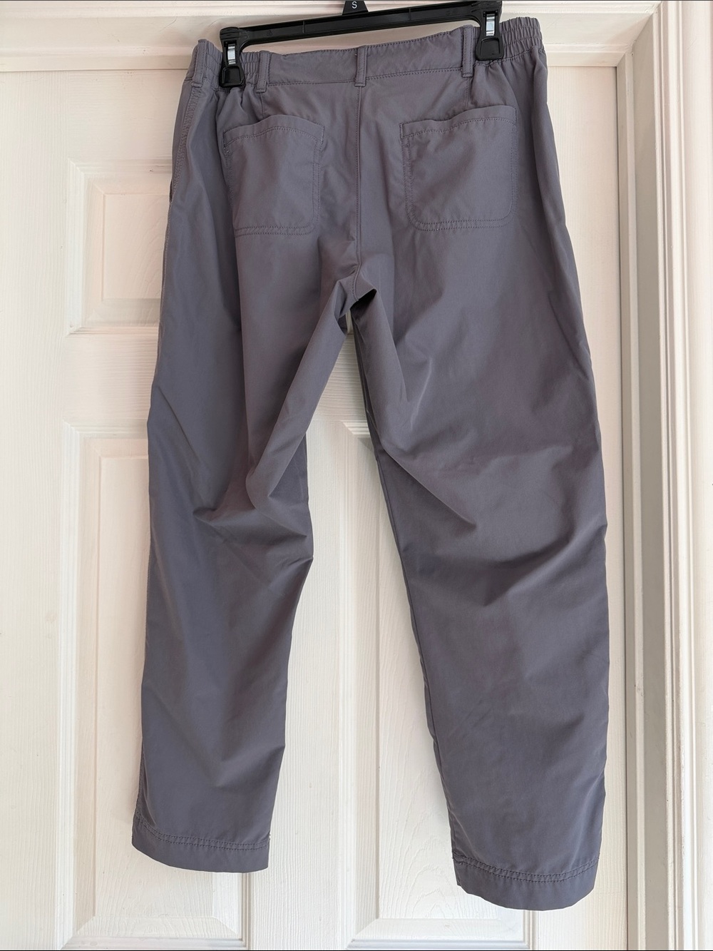 Kirkland Signature Women's Travel Pants 6 in Gray - Picture 2 of 5